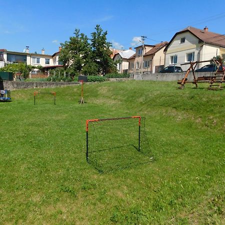 Apartmanovy Penzion Bojnice Exterior foto