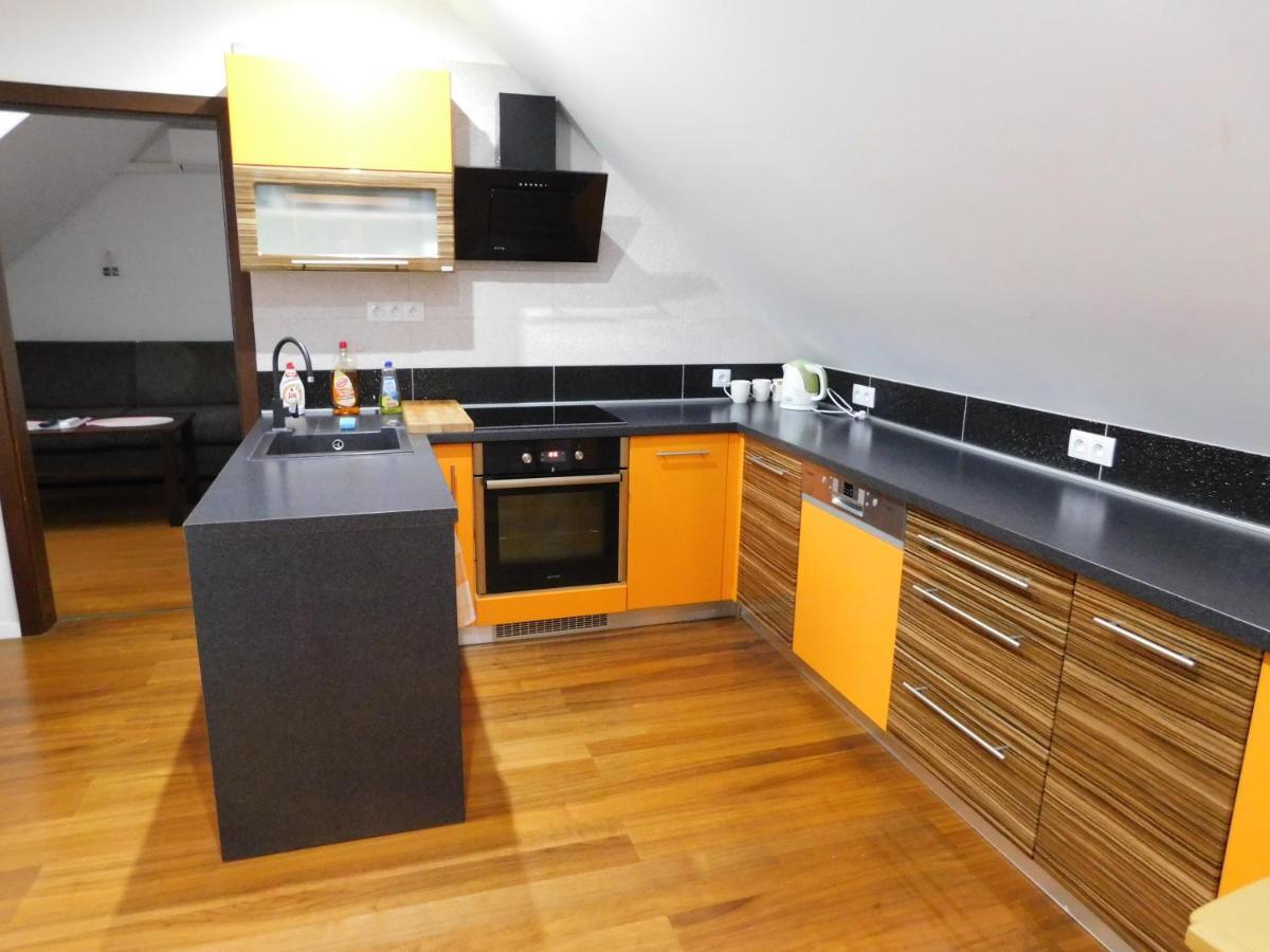 Apartmanovy Penzion Bojnice Exterior foto